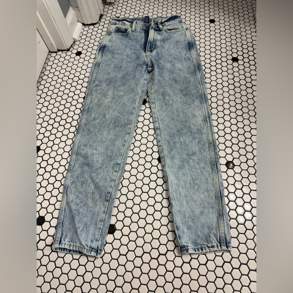 Arizona jeans company highest rise mom jeans size 1